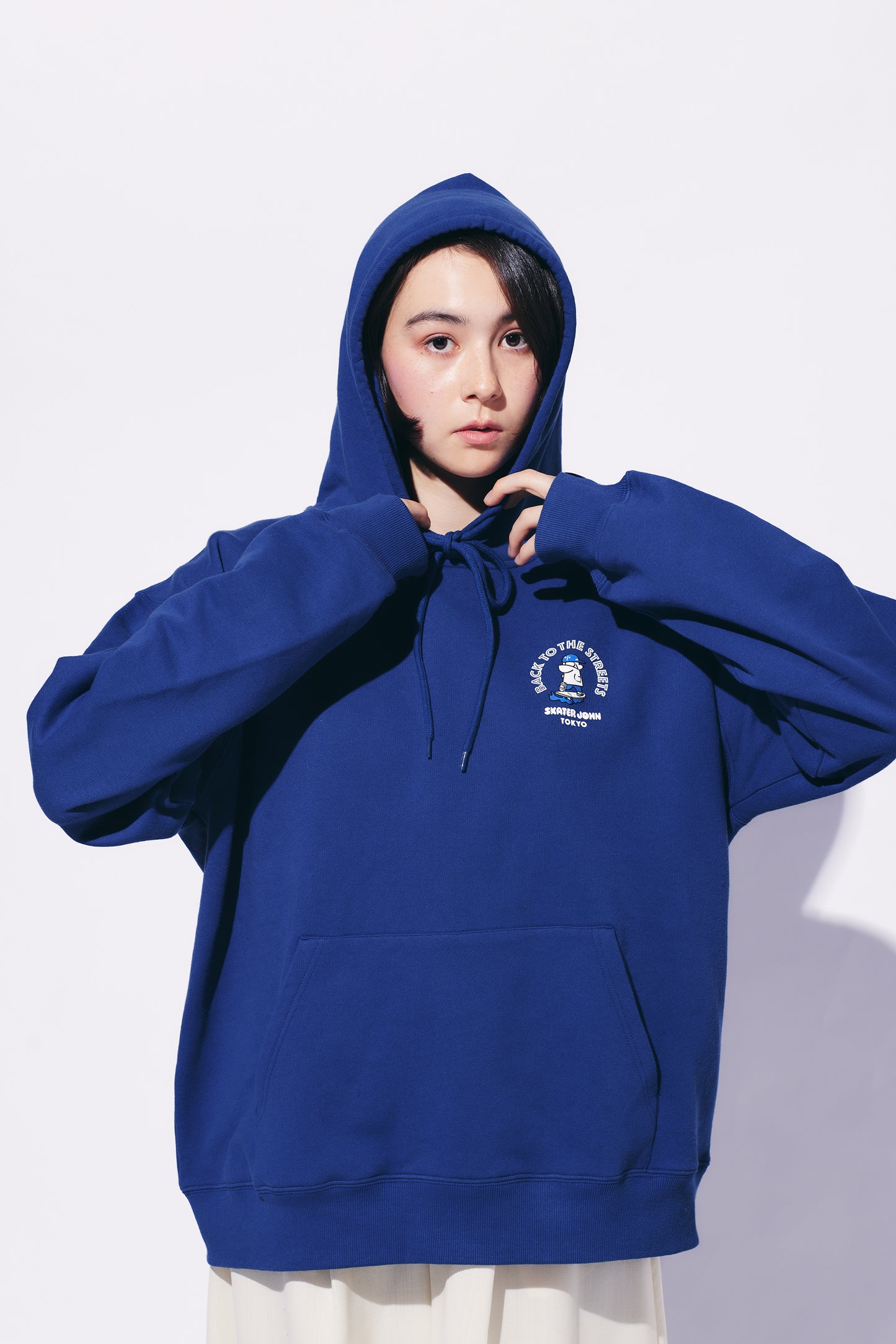 BACK TO THE STREETS Hoodie 🟦 ⬜️【JOHN by OFFICE SHIBACHAN】