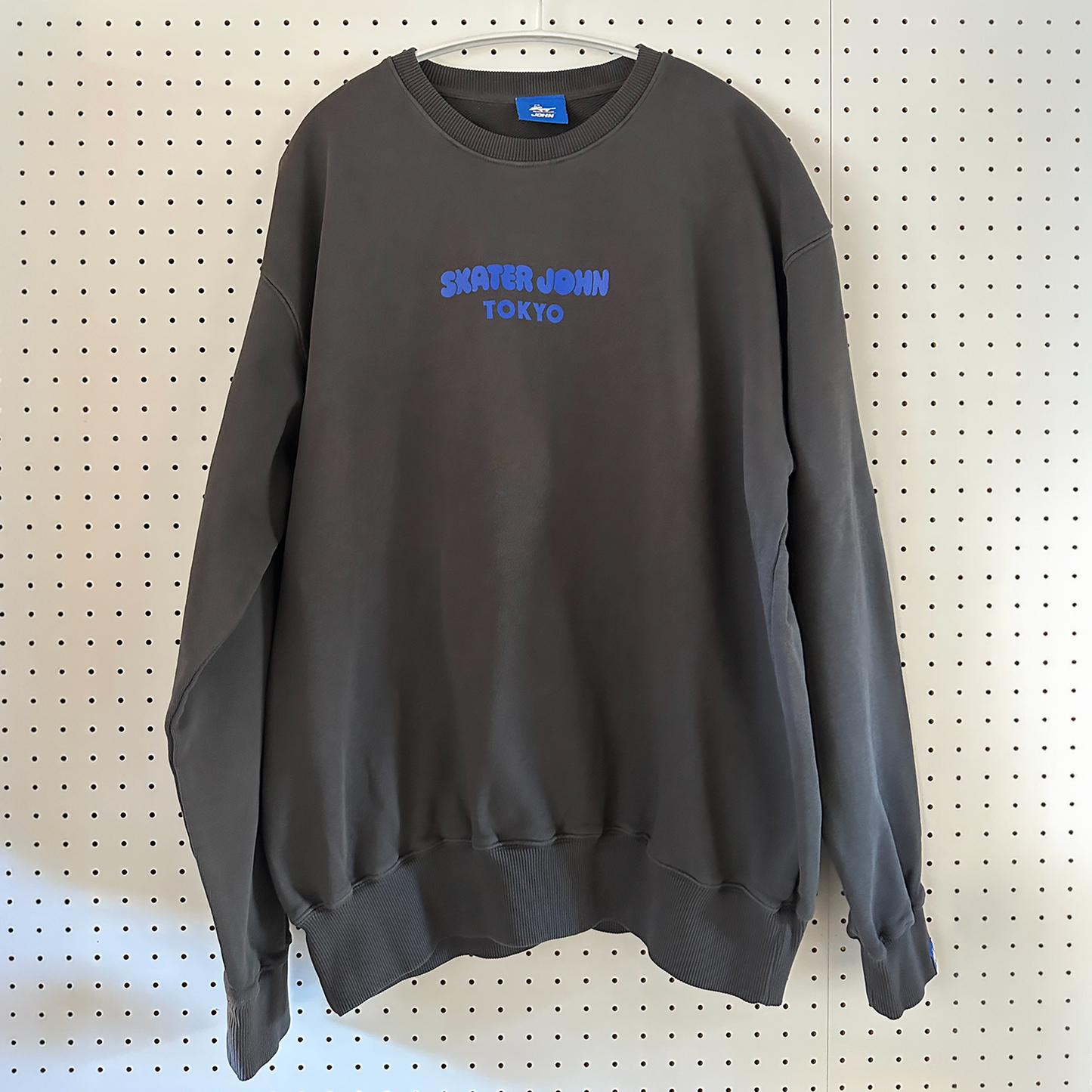 2025 WINTER SPECIAL Crewneck sweat【JOHN by OFFICE SHIBACHAN】