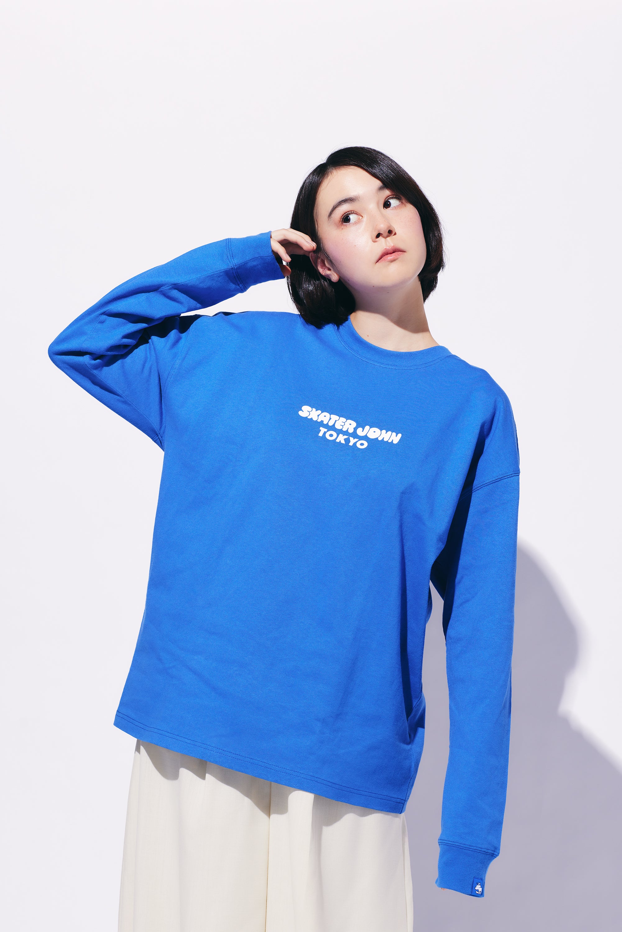 BACK TO THE STREETS Long-sleeved T-shirt JOHN Light Blue 🟦【JOHN