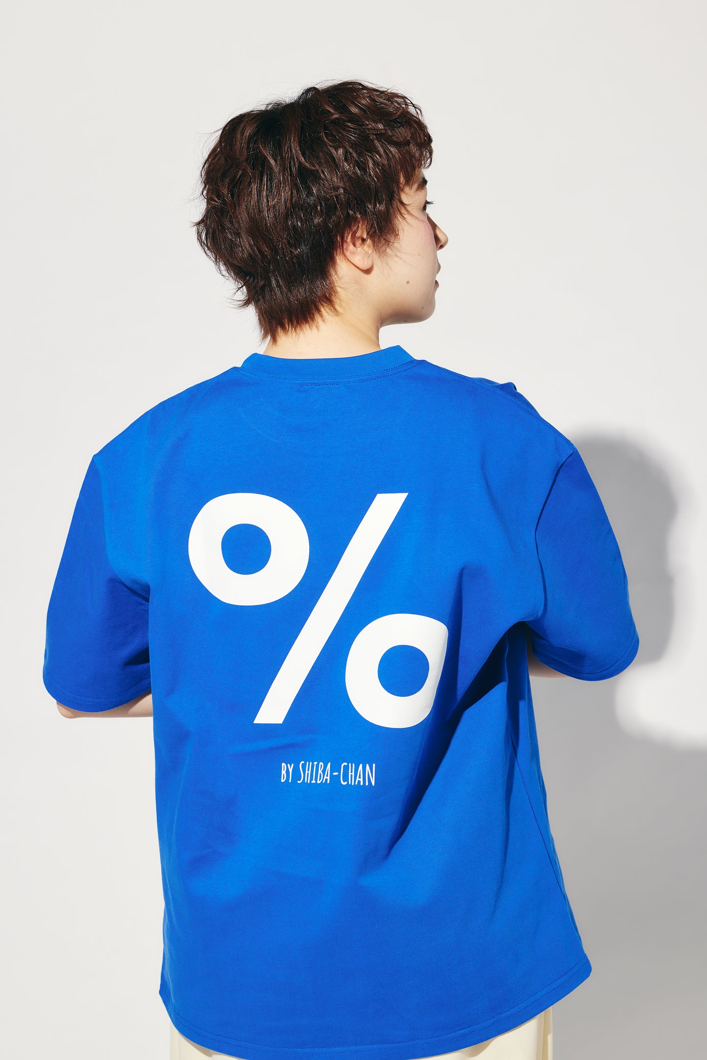2026 S/S PERCENT LOGO T-SHIRT Blue【JOHN by OFFICE SHIBACHAN】